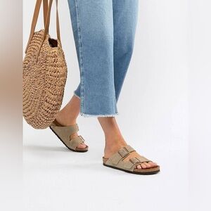 🏷️Madden NYC Beige Brown Double Buckle Sandals softbed sz 9 Steve Madden Slides